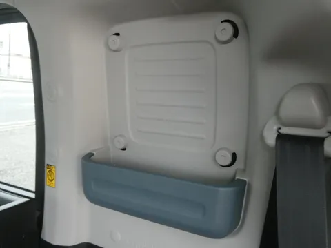 Suzuki Spacia Base