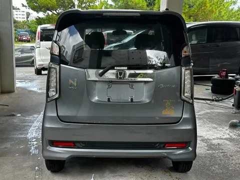 Honda N-WGN Custom