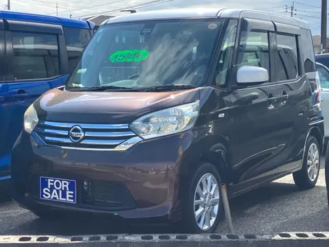Nissan Dayz Roox