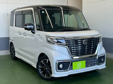 Suzuki Spacia Custom