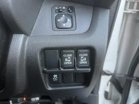 Mitsubishi eK Space Custom