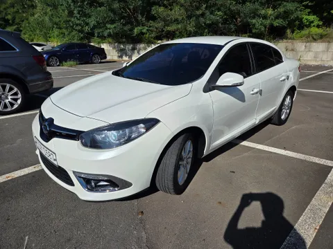 Renault SM3