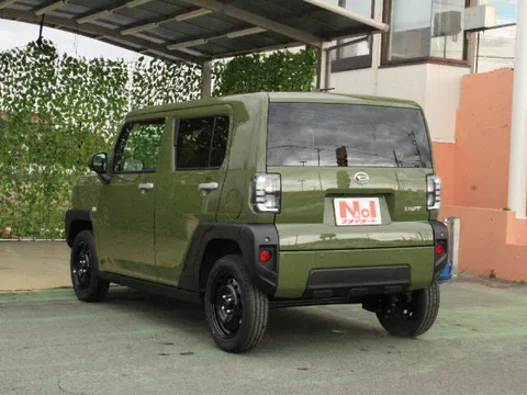 Daihatsu Taft