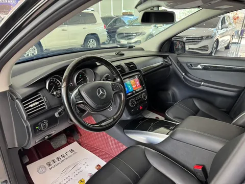 Mercedes-Benz R-Class