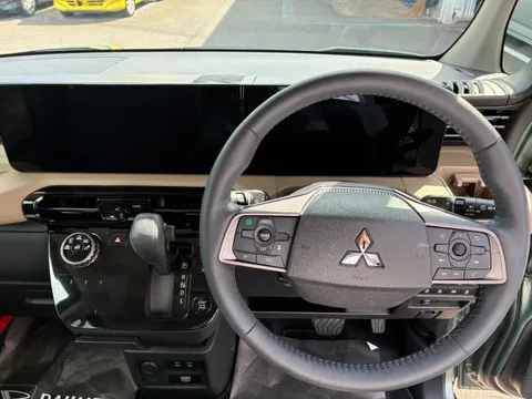 Mitsubishi Delica Mini