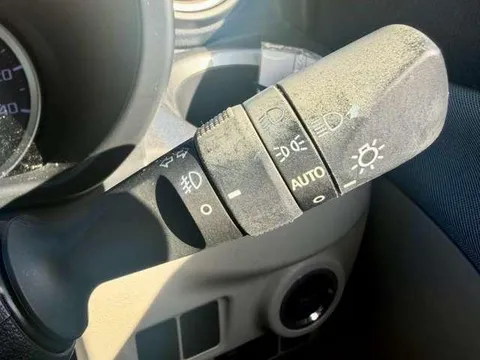 Toyota Pixis Joy