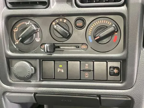 Nissan Clipper Truck