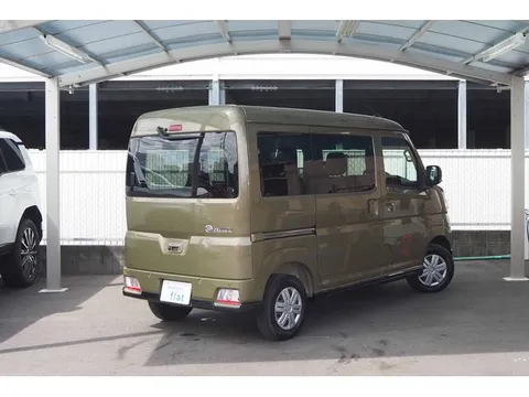 Daihatsu Atrai