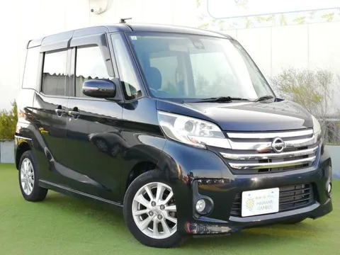 Nissan Dayz Roox
