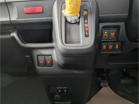 Suzuki Spacia Base