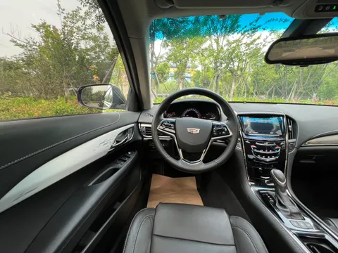 Cadillac ATS-L