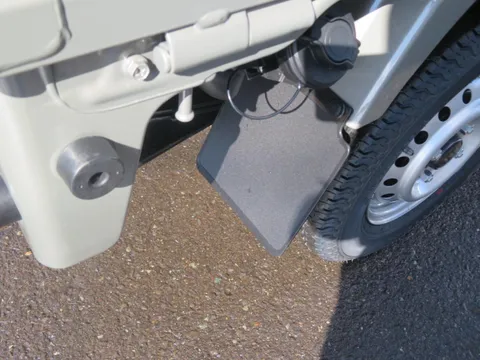 Suzuki Carry Track