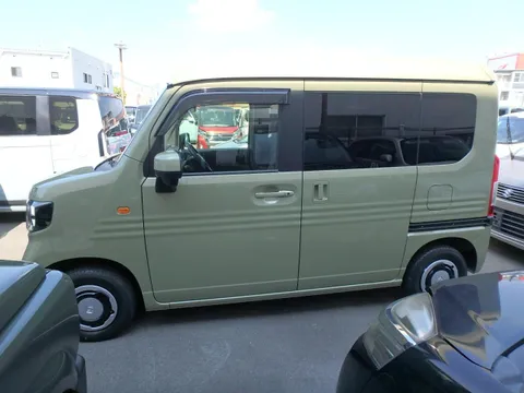 Honda N-VAN Plus Style