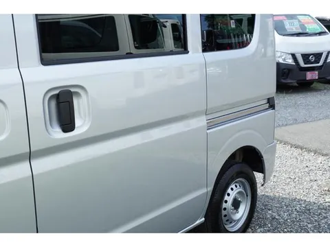 Nissan Clipper