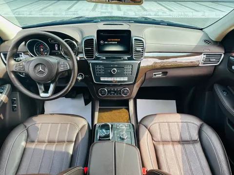 Mercedes-Benz Mercedes-Benz GLS