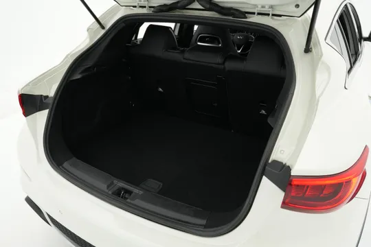 Infiniti Q30