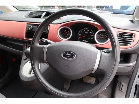 Subaru R1