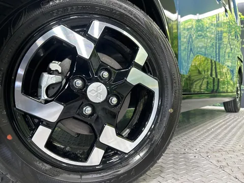 Mitsubishi Delica Mini