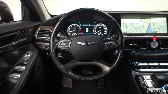 Genesis G90 (EQ900)