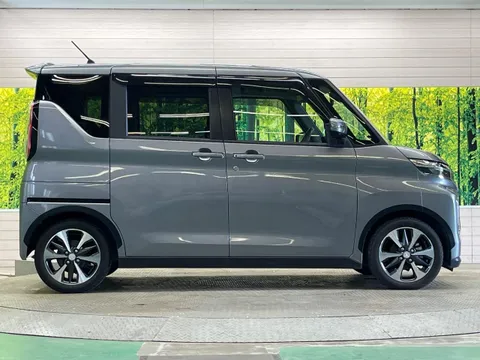 Mitsubishi eK X Space