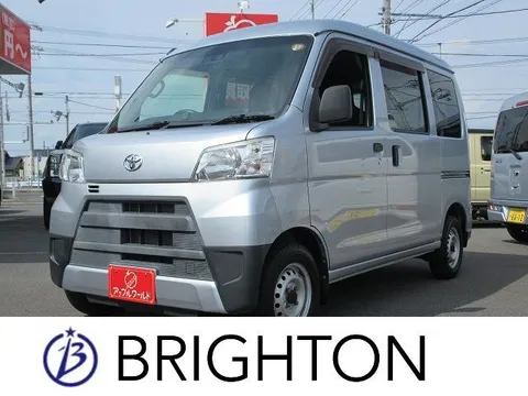 Toyota Pixis Van