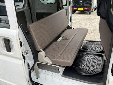 Nissan Clipper