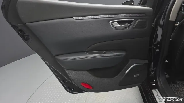 Renault Talisman (SM6)