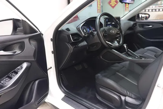 Hyundai Festa