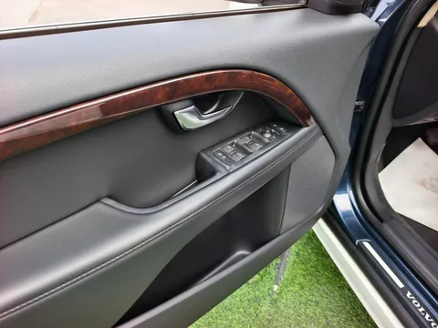 Volvo S80L