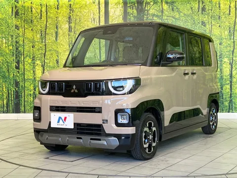 Mitsubishi Delica Mini