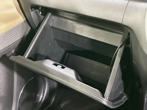 Honda N-BOX Slash