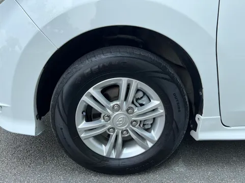 Maxus G10