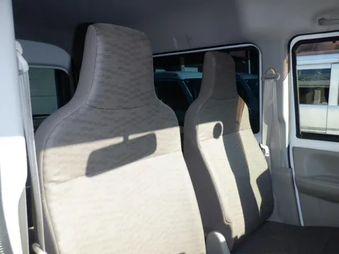 Mitsubishi Minicab Van