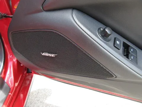Mazda MX-5 (Roadster)