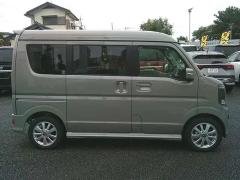 Nissan Clipper Rio