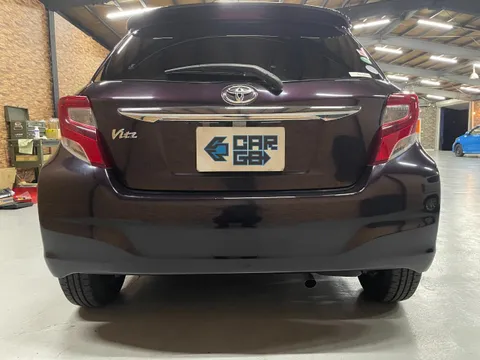 Toyota Yaris (Vitz)