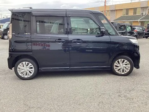 Suzuki Spacia Custom Z