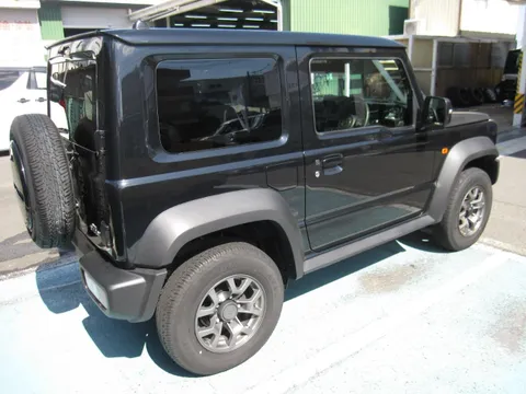 Suzuki Jimny Sierra