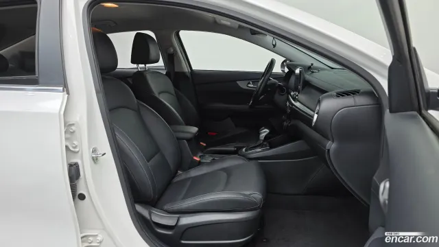 Kia Cerato (K3)