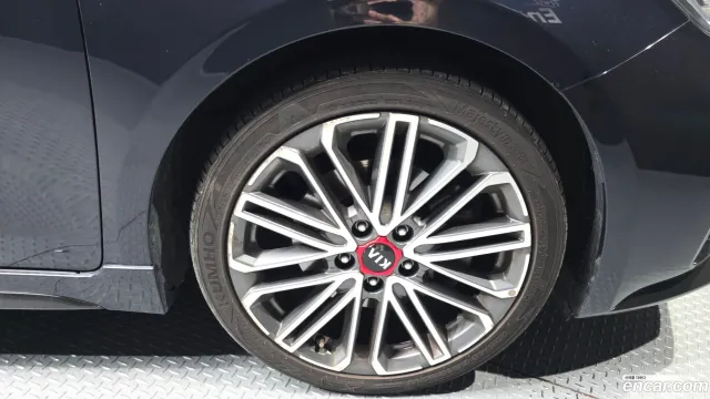 Kia Cerato (K3)