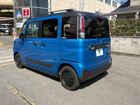 Suzuki Spacia