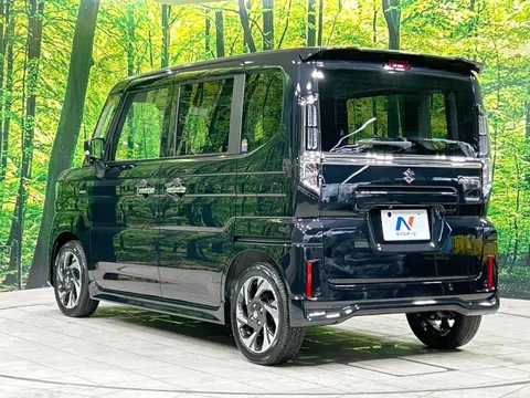 Suzuki Spacia Custom