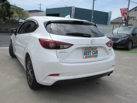 Mazda Axela Sport