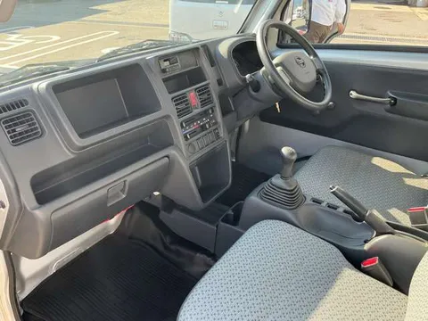 Nissan Clipper Truck