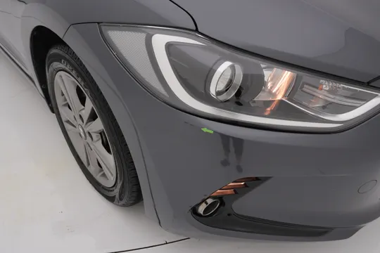 Hyundai Elantra (Avante)