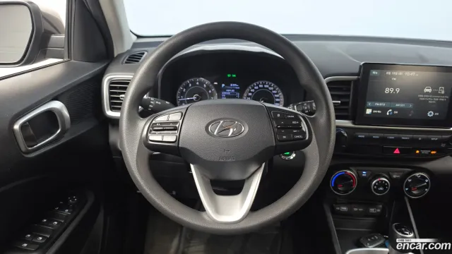 Hyundai Venue