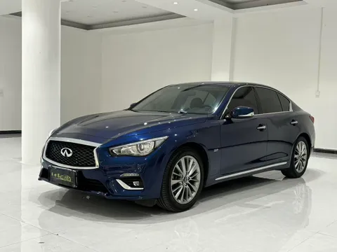Infiniti Q50L