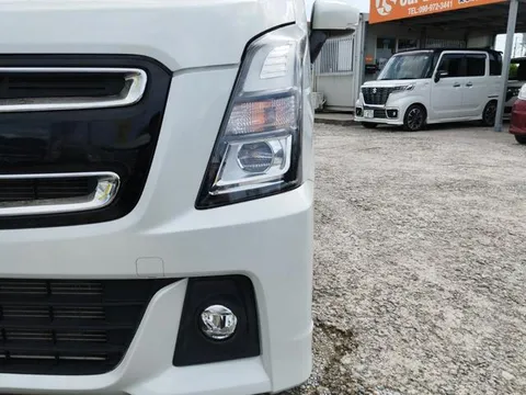 Suzuki Wagon R Stingray