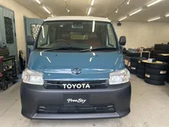 Toyota TownAce Van