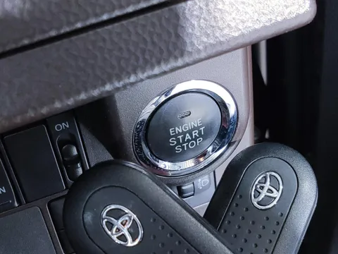 Toyota Tank